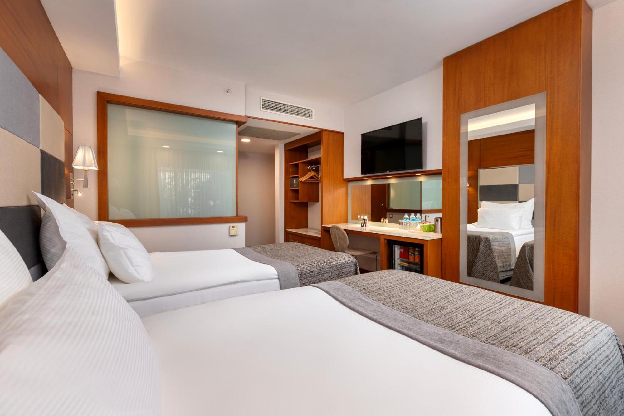 Limak Ambassadore Hotel Ankara Exterior photo